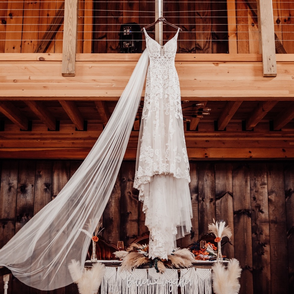 Allure Bridal 9615